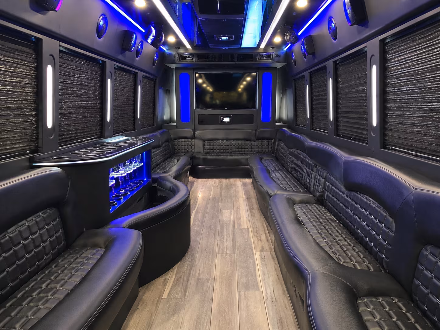 Passenger watching the Mesa scenery during a regional party bus road trip
