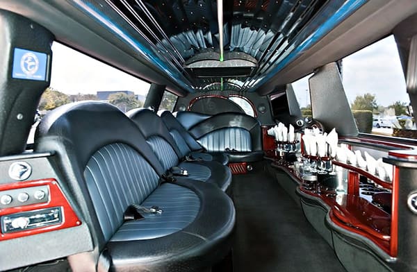 Mesa Lincoln Stretch Limos Interior