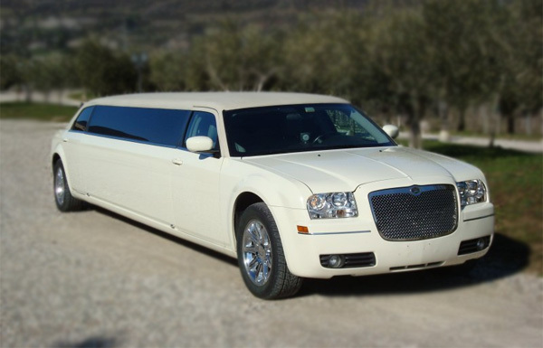 Mesa White Chrysler Limo